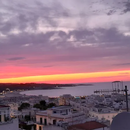 Torre La Mezzaluna 3* Вьесте